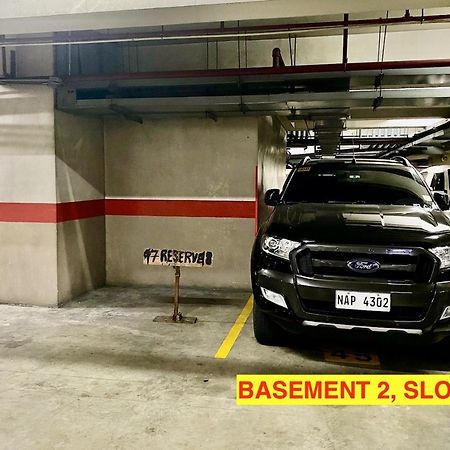 Ortigas 2 Bedroom Corner Unit With 2 Queen Across Shangrila Manila Luaran gambar