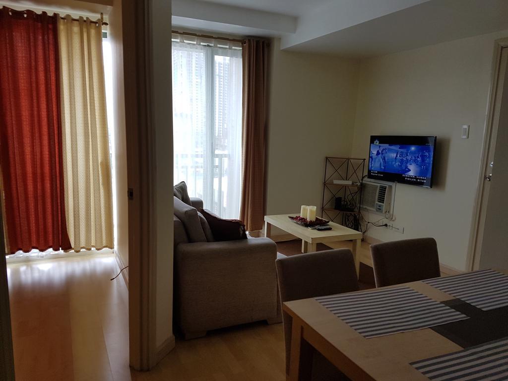 Ortigas 2 Bedroom Corner Unit With 2 Queen Across Shangrila Manila Luaran gambar